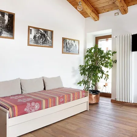 Nidi Di Rondine 2 Dronero