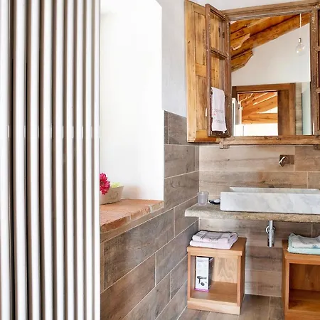 Nidi Di Rondine 2 シャレー